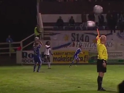 Un but validé avec pourtant deux ballons sur le terrain !