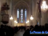 La Basilique Notre-Dame de Gray illuminée par Les Petits Chanteurs à la Croix de Bois