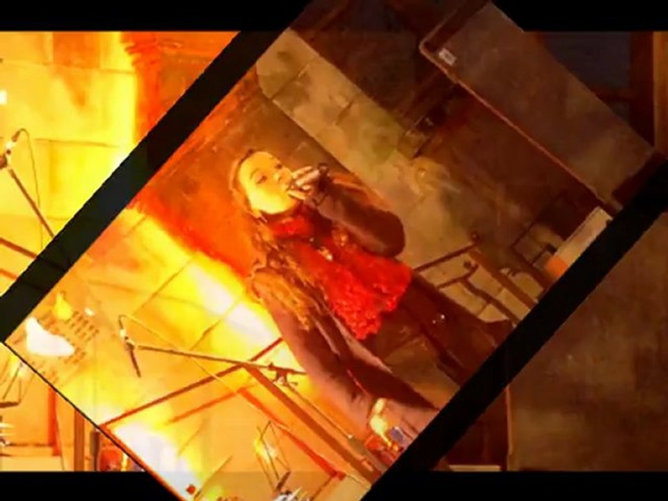 Une Magnifique Chanteuse 3