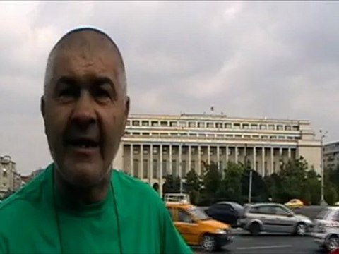 Revolutionari Romani Protestand in fata Guvernul Romaniei - 3 Octombrie 2012