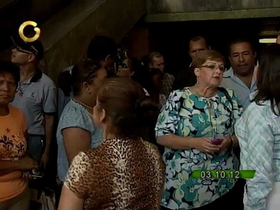 Obreros universitarios protestan ante el Ministerio del Trabajo