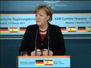 Merkel da otra oportunidad a Zapatero: "Está haciendo sus deberes"