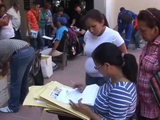 Por al menos 24 horas estuvo suspendida la entrega de credenciales de miembros de mesa en Valencia