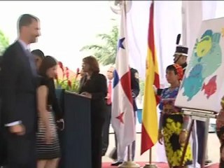 El príncipe defiende en Panamá la valía de las empresas españolas en el mundo
