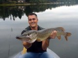 Brochet 104 cm a pareloup Aveyron