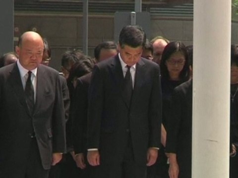 Hong Kong mourns ferry crash victims