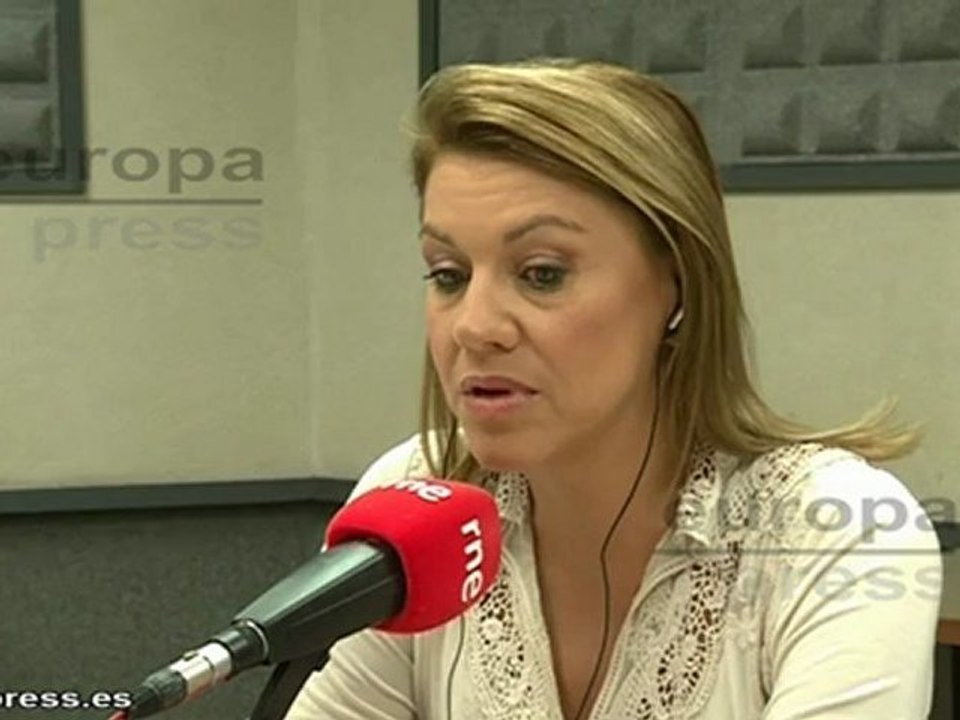 Cospedal insiste en eliminar la retribución a los diputados autonómicos