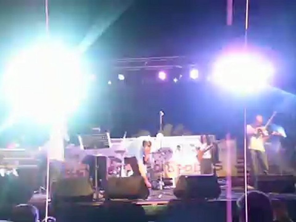 ΔΙΟΝΥΣΗΣ ΤΣΑΚΝΗΣ - ΚΑΤΙ ΓΙΝΕΤΑΙ