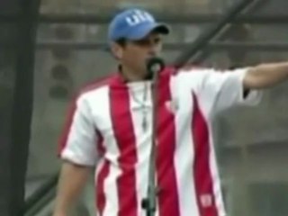 Capriles ve una elección "entre el futuro o el pasado"