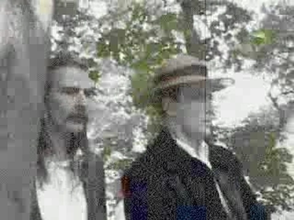 LA SECTE À MANO