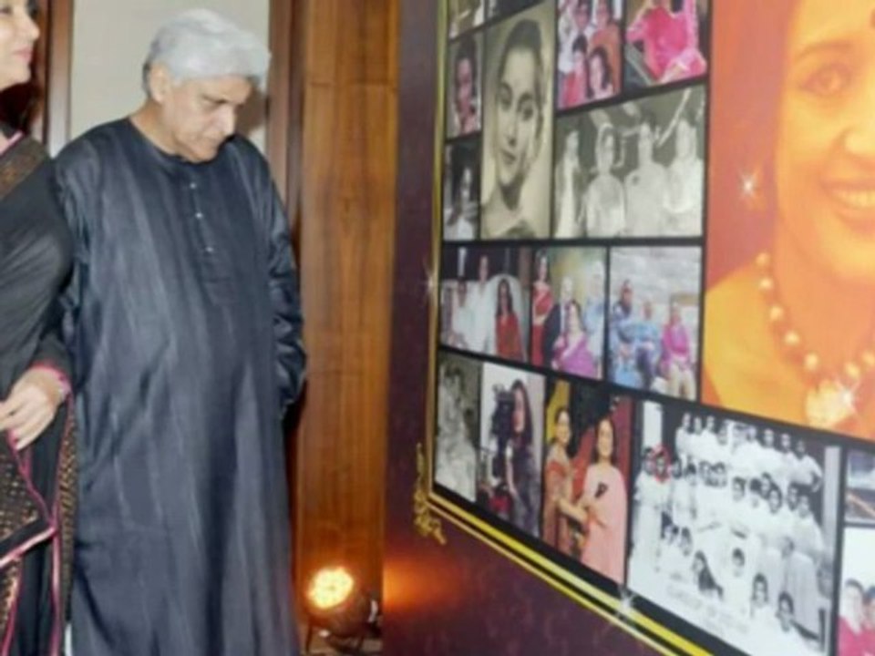 Amitabh, Madhuri & Kangana @ Asha Parekh's 70th BIRTHDAY BASH