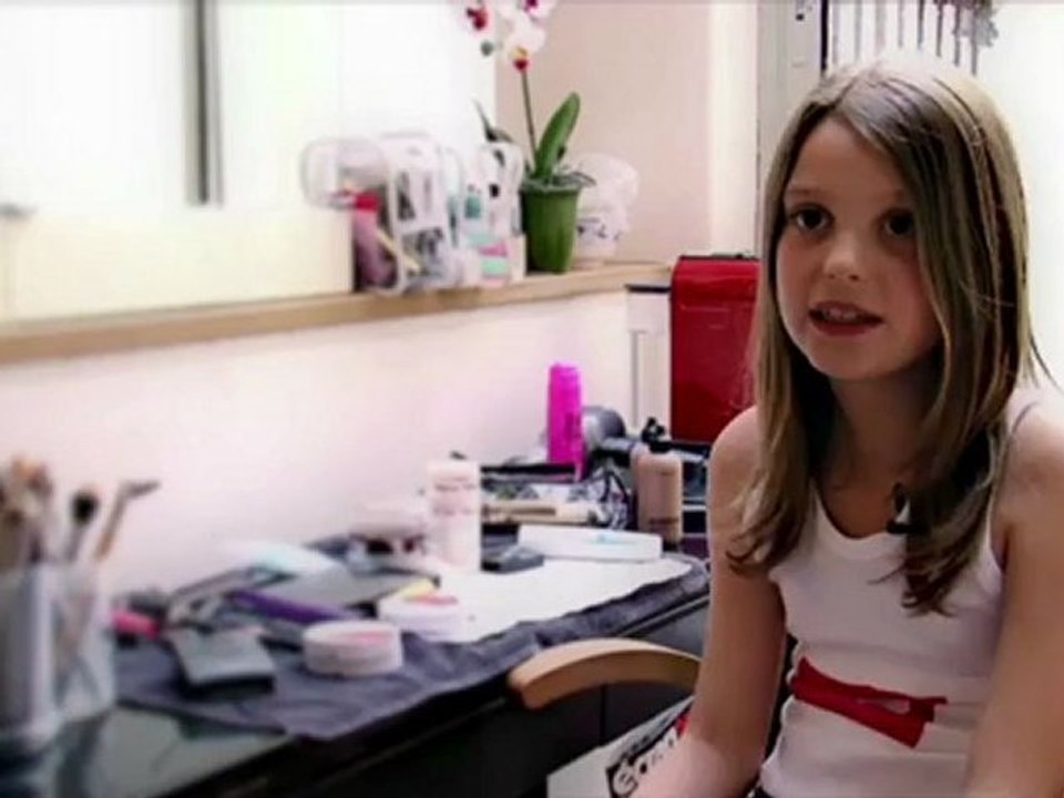 Virginie Efira marraine d'initiatives-coeur pour Mécénat Chirurgie Cardiaque - Vendée Globe 2012