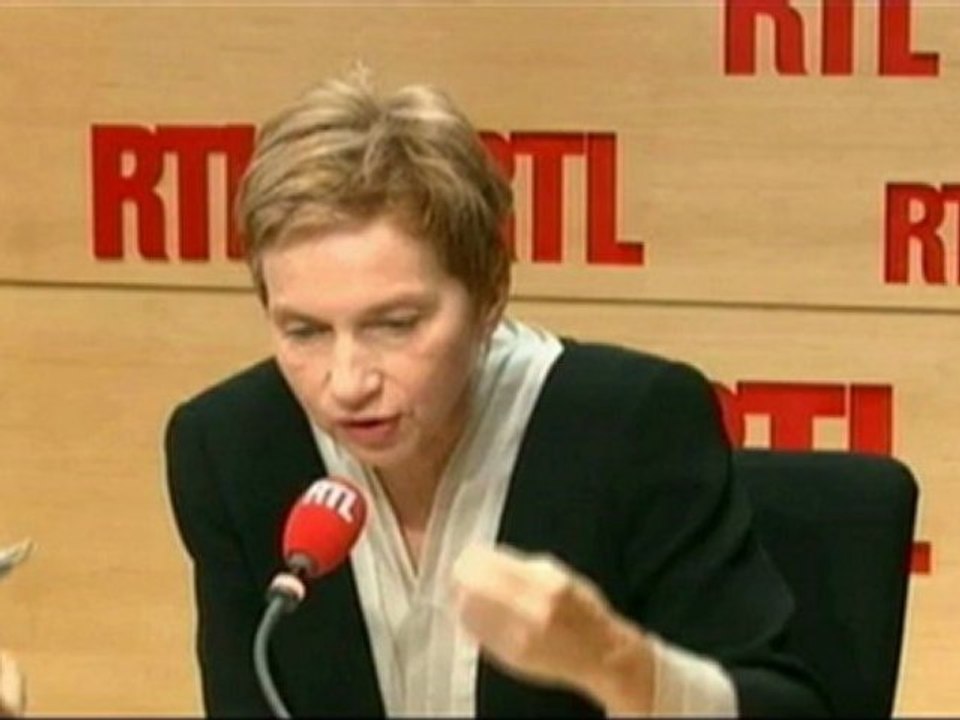 Laurence Parisot dans RTL soir - 04/10/12