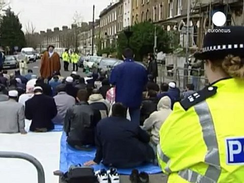 Londra dispone l'estradizione negli Usa dell'imam Abu Hamza