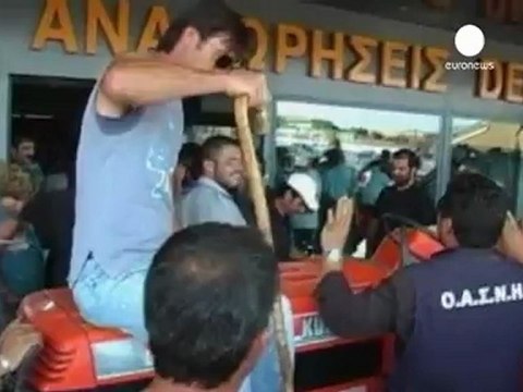 Grecia, Troika ad Atene. Samaras: Casse vuote entro...