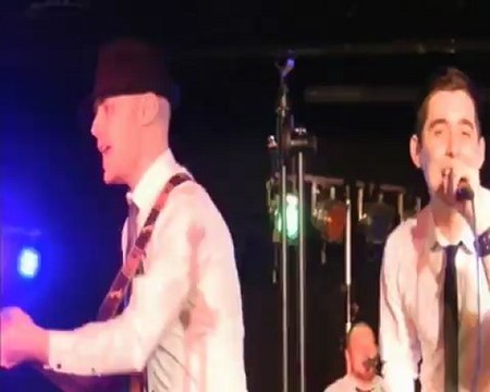 Video 02 - Signed, sealed, delivered , Stevie Wonder (cover)