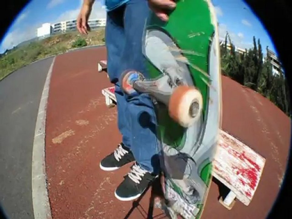 Emanuel Costa - Outubro 09 skate footage
