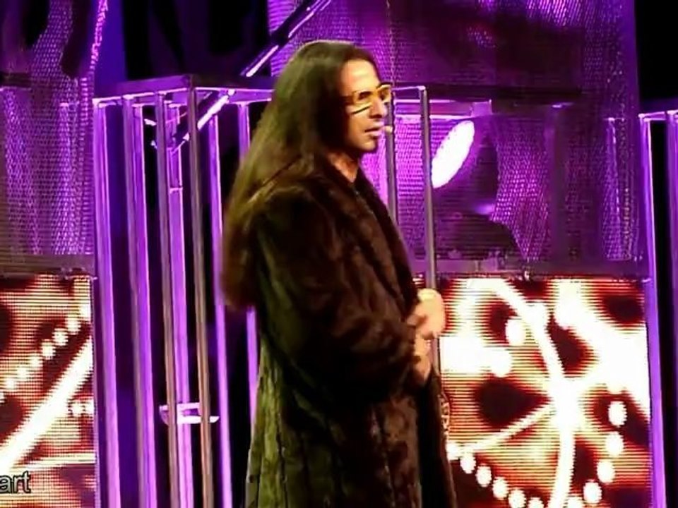 04 Bülent Ceylan - Anneliese (Das Frauen-Bildungswerk Deichmann Akademie)