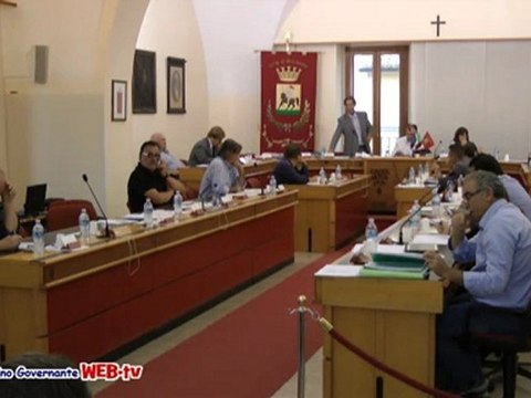 Consiglio comunale 28 settembre 2012 punto 1 spiaggia per cani intervento Mastromauro