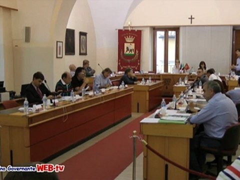 Consiglio comunale 28 settembre 2012 punto 1 spiaggia per cani intervento Forcellese