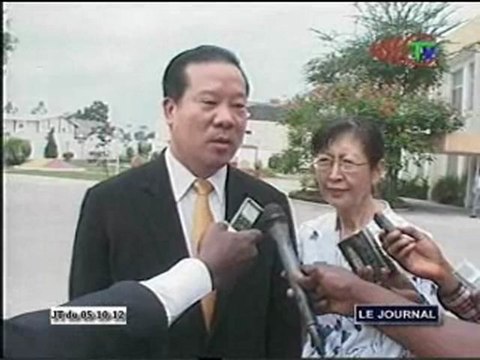 Les membres de la chambre de commerce internationale de la Chine chez le ministre d’état Isidore Mvouba