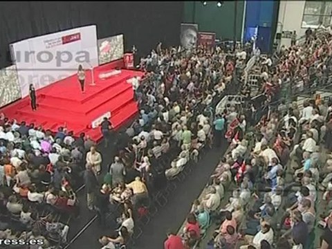 López: Quieren hacernos extranjeros en nuestro país .