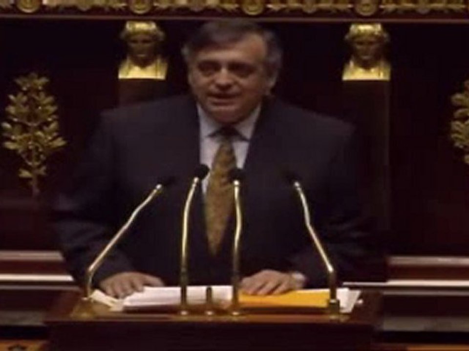 1992_Ce qui est en Jeu est au delà des Partis_Extrait du discours de M. Philippe Séguin 5 mai 1992