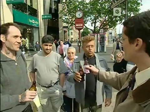 Die Harald Schmidt Show - 0932 - 2001-05-31 - Oliver Welke, Jessica Winter, Dr Brömmes Schuld