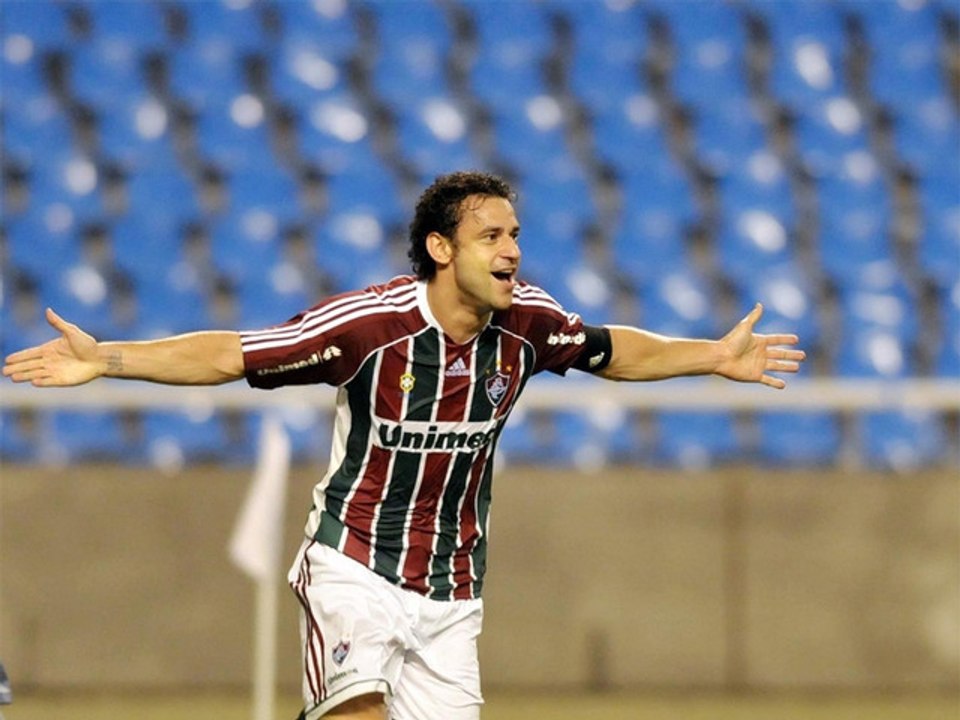 Le serial buteur Fred frappe encore !