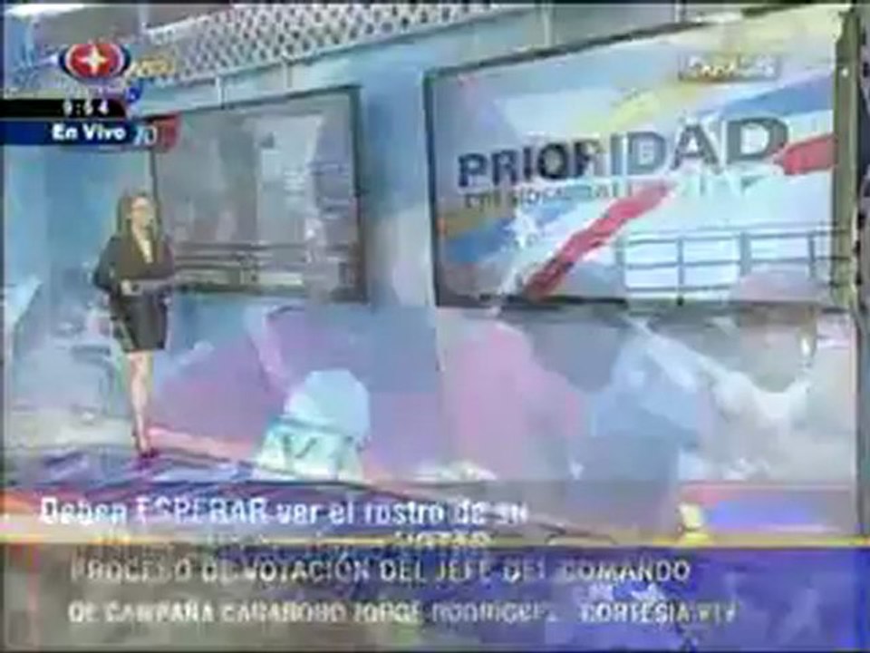 Jefe de comando de camapaña Jorge Rodriguez ejerce su derecho al sufragio