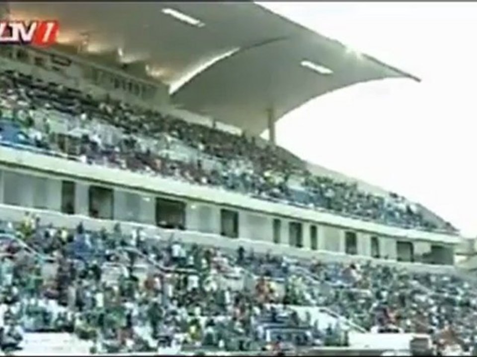 Ομόνοια-Αποέλ Ζέσταμα 7-10-2012
