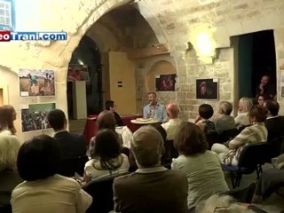 Gianrico Carofiglio presenta il libro "Il silenzio dell'onda" a Trani
