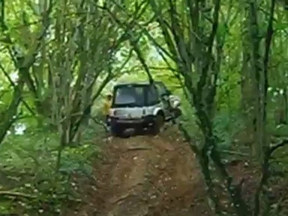 Rando 4x4 Suzuki Combrailles 2012 007