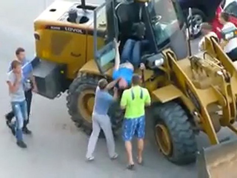 sarhoş kepçe oparatörü