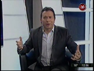 Jorge Ibañez llevó su colección a Paris