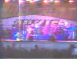 los bukis concierto, necesito una compa, ladron de buena suerte, y tu carcel 80s