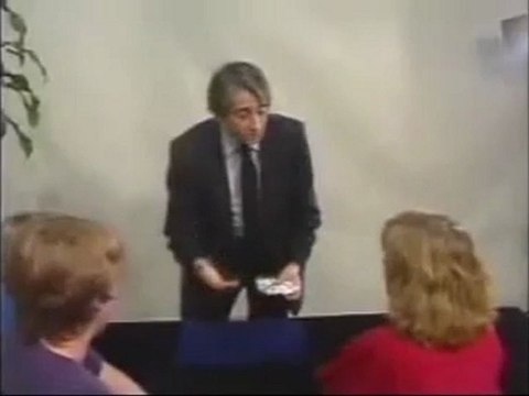 Ambitious Classic (Worlds Greatest Magic) - Magic Trick