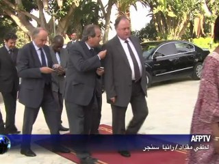 الجزائر تكرم الرئيس السابق الشاذلي بن جديد