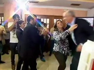 Los partidos gallegos se reafirman con las encuestas y esperan a los debates