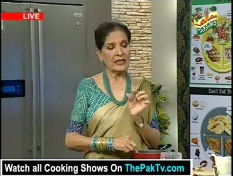 Handi With Zubaida Tariq By Masala Tv - 8th October 2012 - Part 2