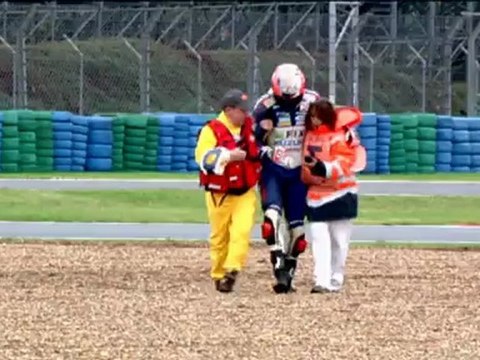 Crash, bang, wallop at Magny-Cours