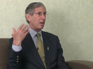 Is schizophrenia the same as multiple personality disorder?