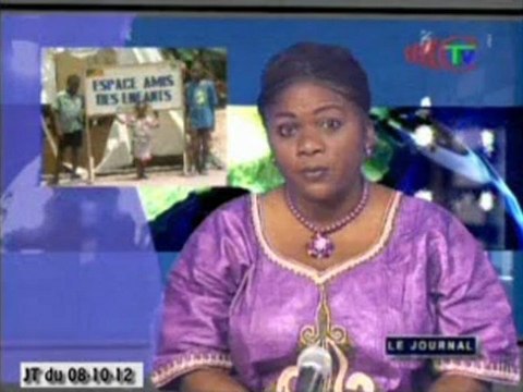 Remise des kits scolaires aux élèves sinistrés du site de la cité des 17