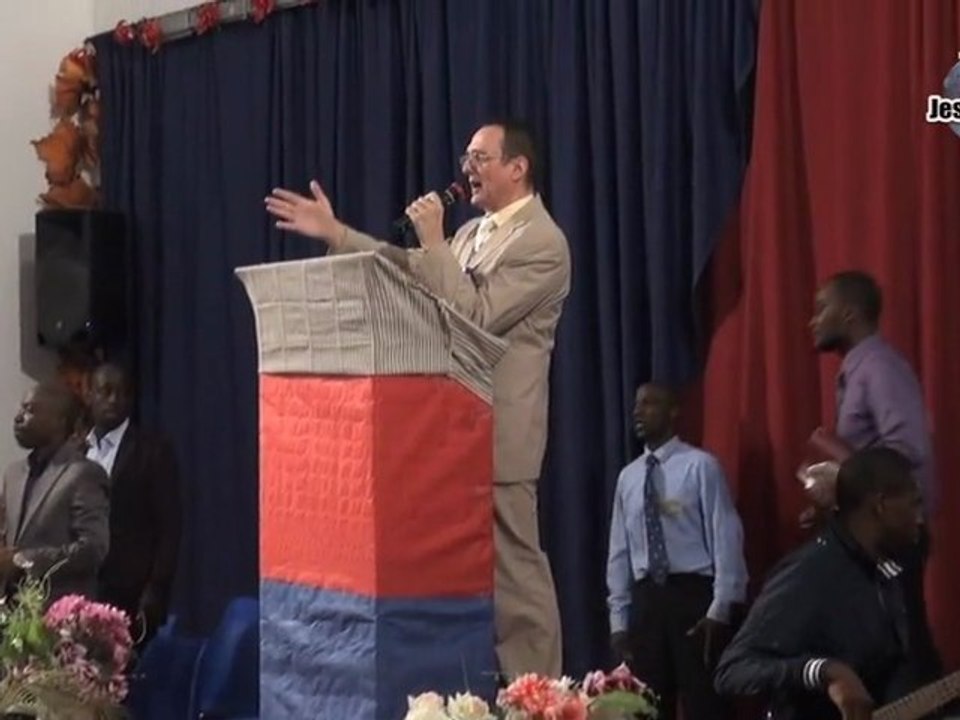 COMBATTRE AVEC LA PAROLE DE DIEU 1 sur 3 - Allan Rich Ministere Centre Partage