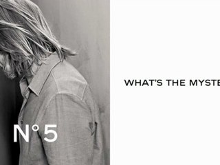 Chanel with Brad Pitt - «Mystery»