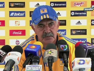 MT - Tigres: Tuca, 8-10-12.mov