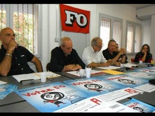 FO tire à boulets rouges sur le TSCG