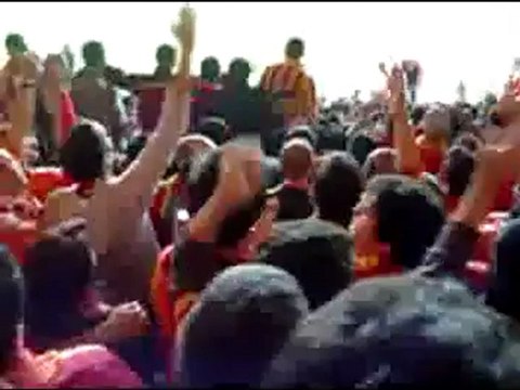 2008-2009 Galatasaray - Trabzonspor Cimbombomum Sen Çok Yaşa