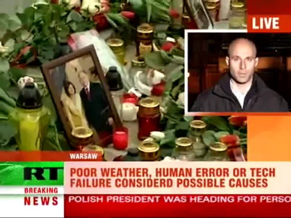 97 people including president Kaczynski die in Smolensk plane crash