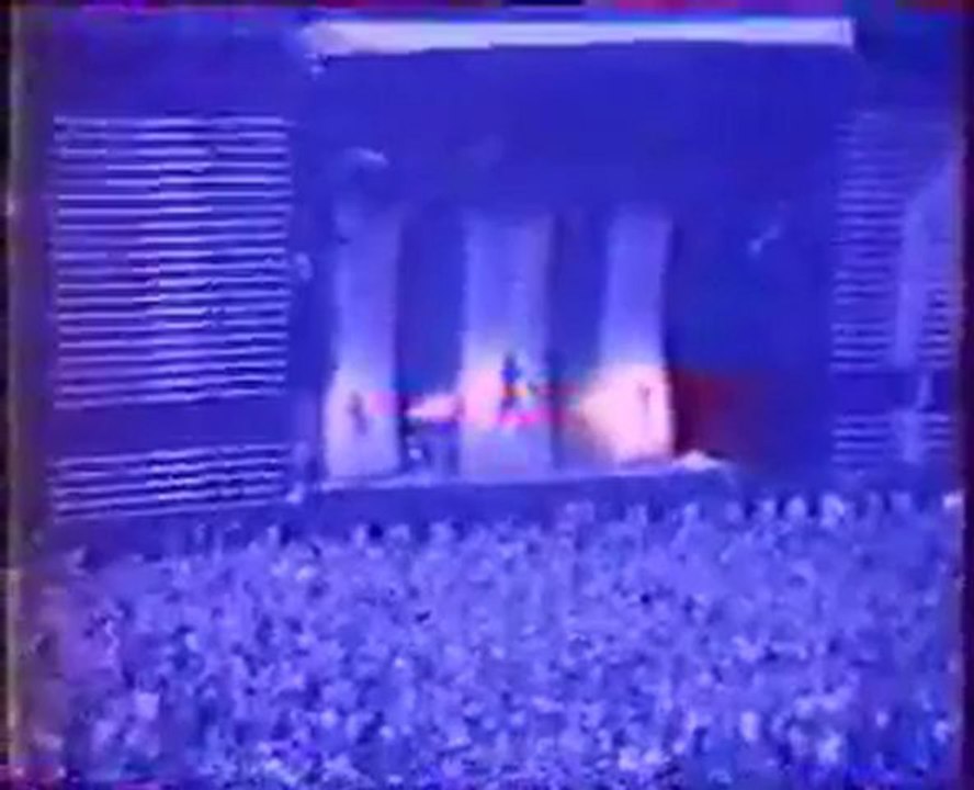 Smooth crimnal paris